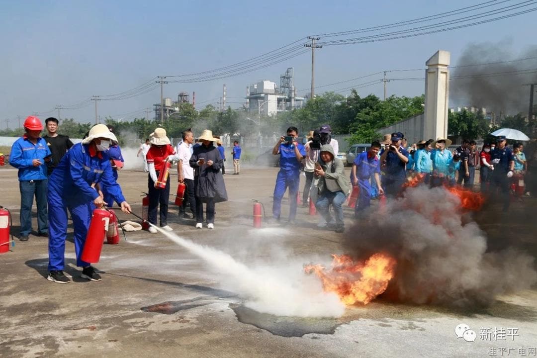 我市組織開(kāi)展2023年危險(xiǎn)化學(xué)品及煙花爆竹行業(yè)應(yīng)急預(yù)案演練