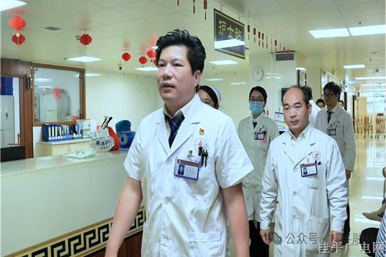 勞動者之歌 | 拒絕紅包,、親手相助,！桂平這位醫(yī)生為何讓患者如此信賴,？