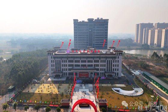 桂平市長(zhǎng)安新區(qū)：從工地到商圈,，解碼“長(zhǎng)安速度”